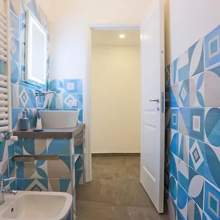 Casa Pelu - Piazza Cavour Lovely X4 Апартаменты Неаполь