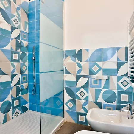 Casa Pelu - Piazza Cavour Lovely X4 * Неаполь