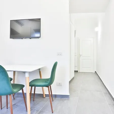 Casa Pelu - Piazza Cavour Lovely X4 * Naples