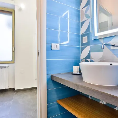 Apartment Casa Pelu - Piazza Cavour Lovely X4 *